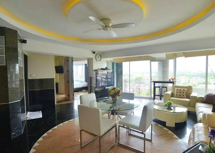 Penthouse Galare Thong Tower